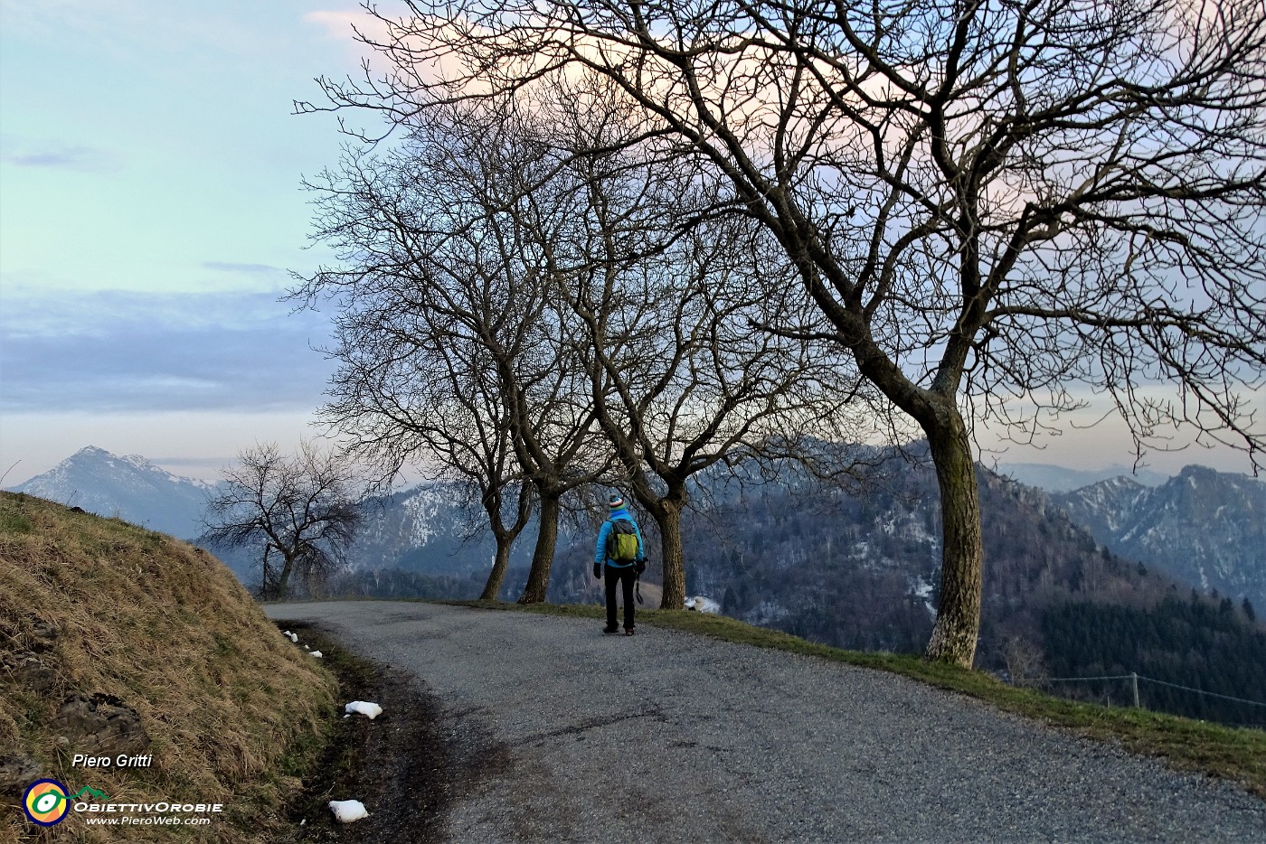94 Dalla Forcella di Spettino rientriamo a Ca' Felepp.JPG